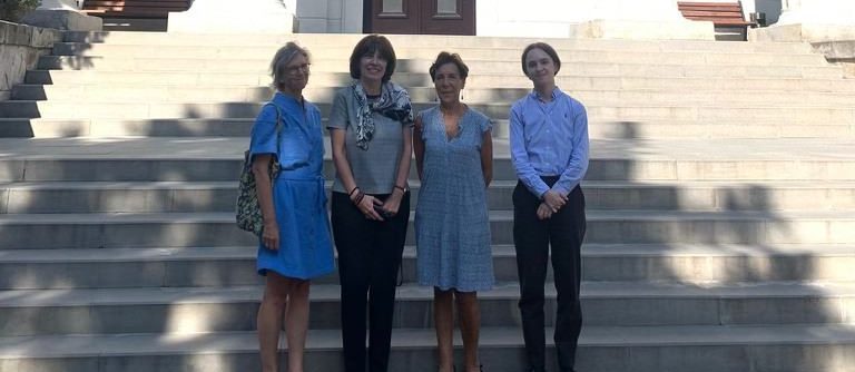 საფრანგეთის პარლამენტის სამეცნიერო ოფისის თავმჯდომარის მოადგილის ქალბატონ კატერინა პროკაჩიას და ხელმძღვანელის ქალბატონ ბენედიქტ რუჟეს ვიზიტი